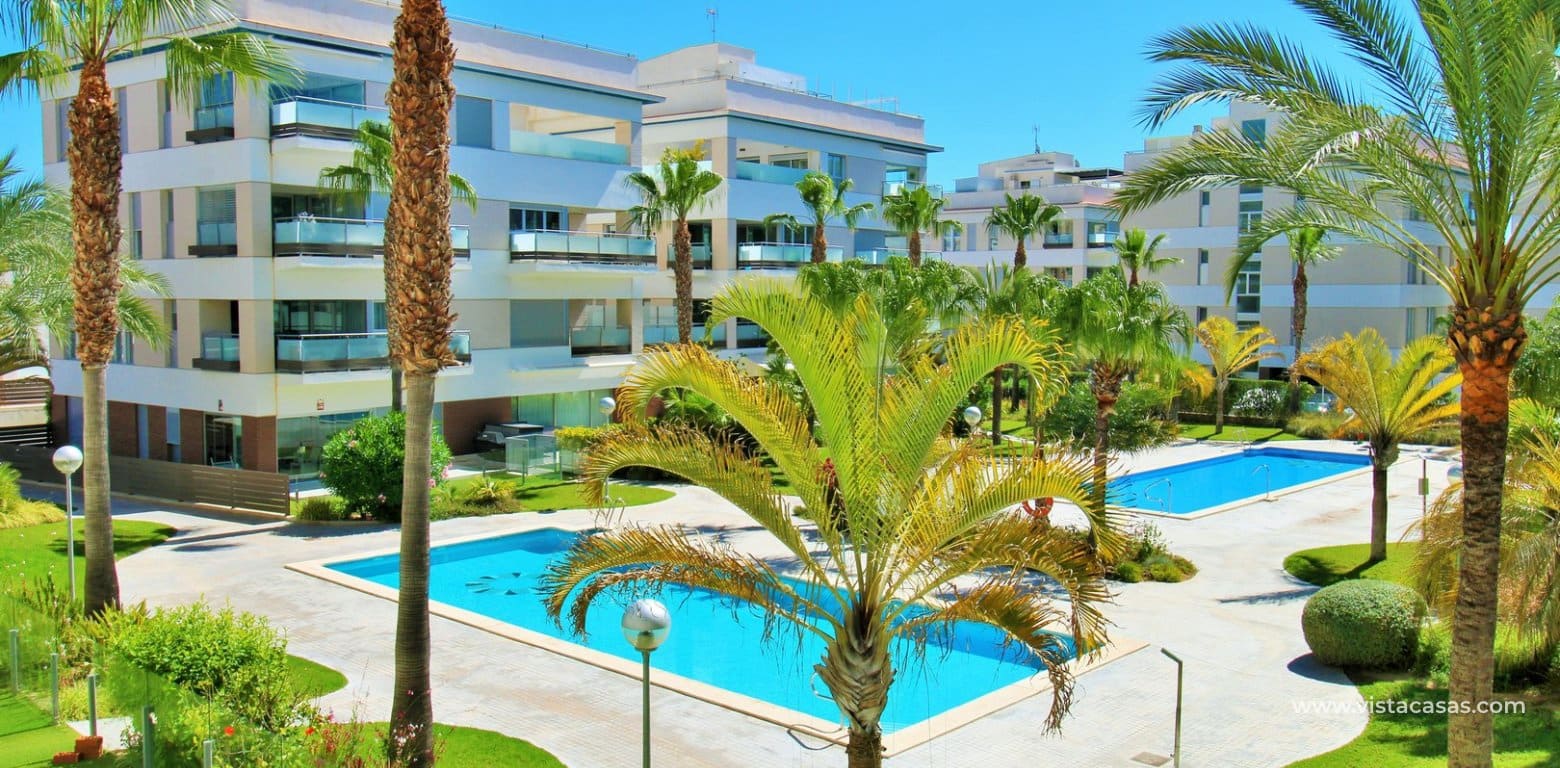 2 bedroom Apartment for sale in Villamartin with pool - € 249,999 (Ref: 9867686)