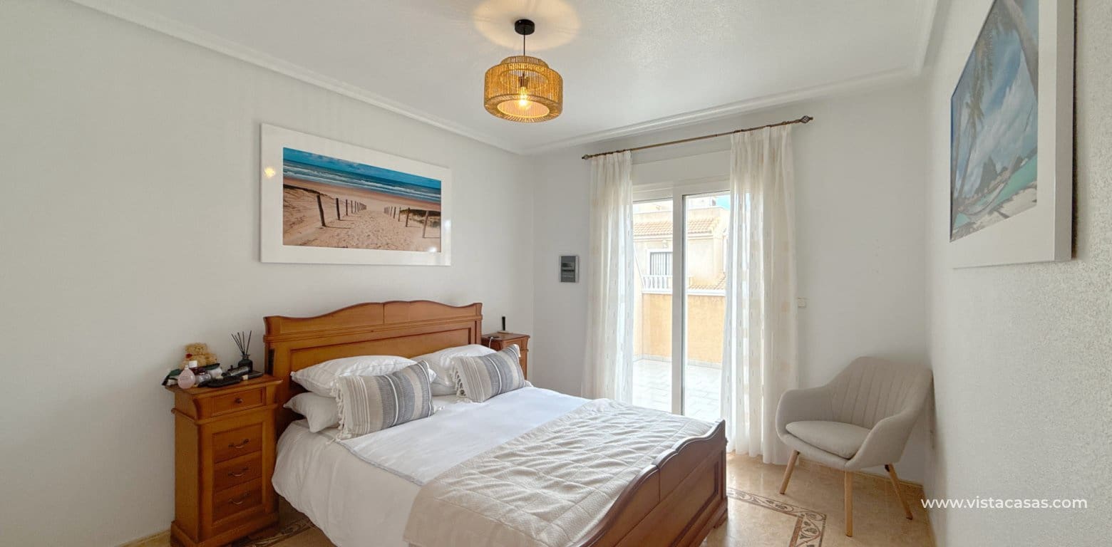 2 slaapkamer Huis te koop in La Zenia - € 249.950 (Ref: 9873850)
