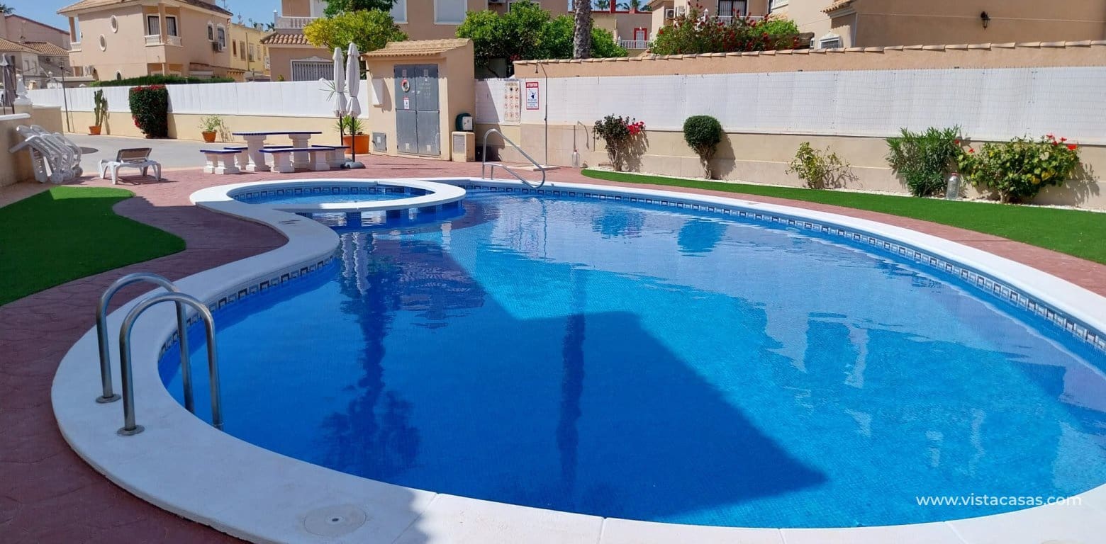2 slaapkamer Huis te koop in La Zenia - € 249.950 (Ref: 9873850)