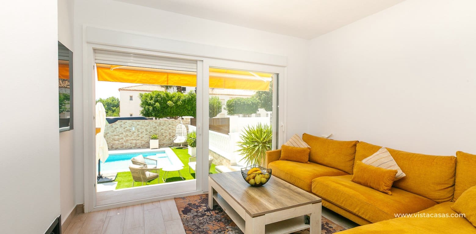 3 Zimmer Villa zu verkaufen in Villamartin - 549.995 € (Ref: 9876869)