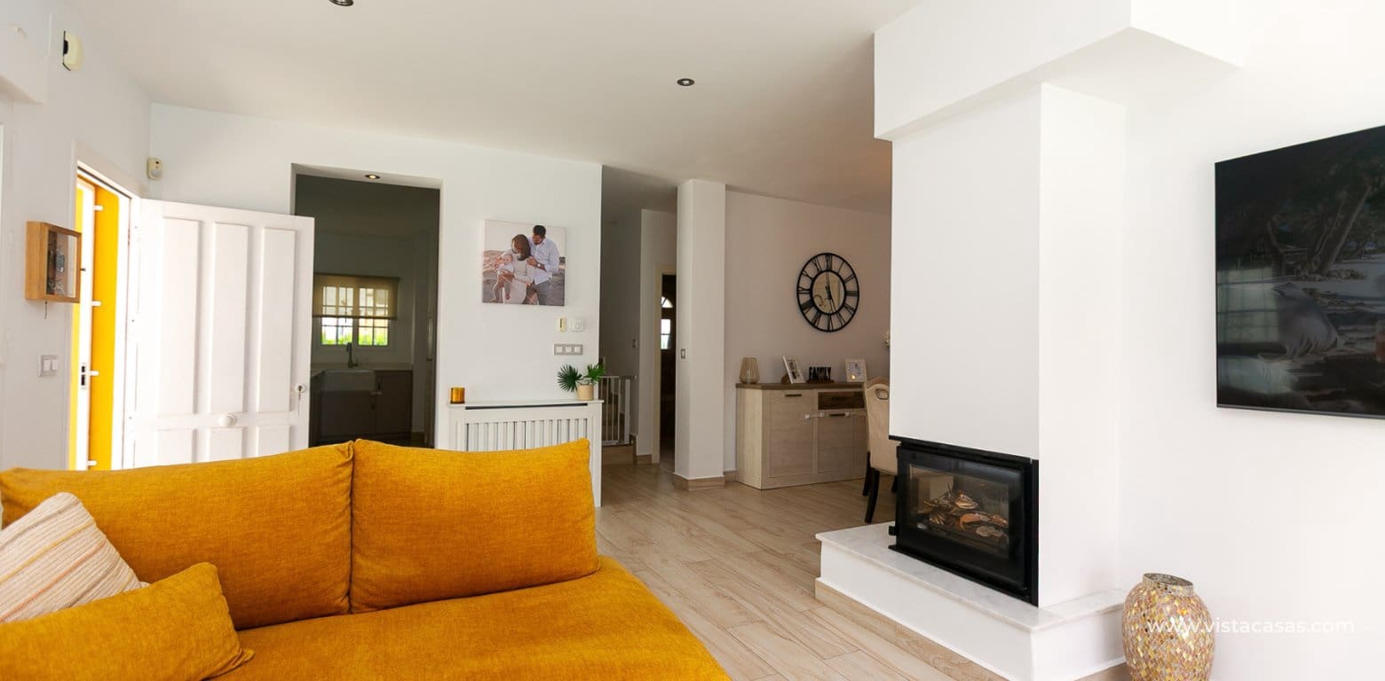 3 Zimmer Villa zu verkaufen in Villamartin - 549.995 € (Ref: 9876869)