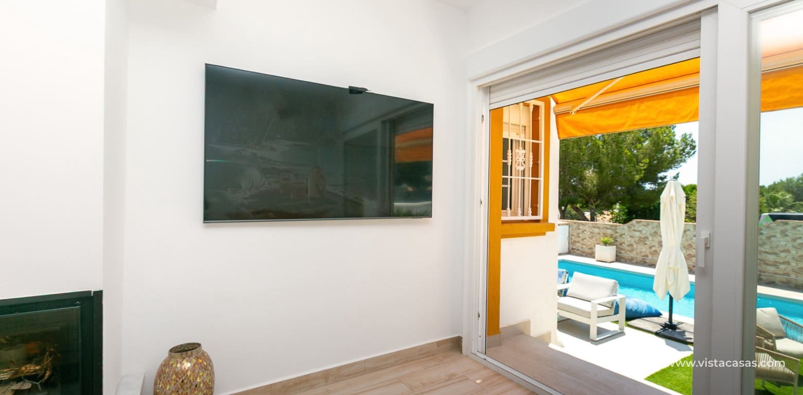 3 Zimmer Villa zu verkaufen in Villamartin - 549.995 € (Ref: 9876869)