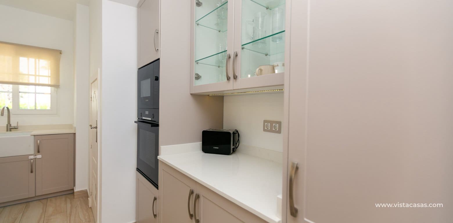 3 Zimmer Villa zu verkaufen in Villamartin - 549.995 € (Ref: 9876869)