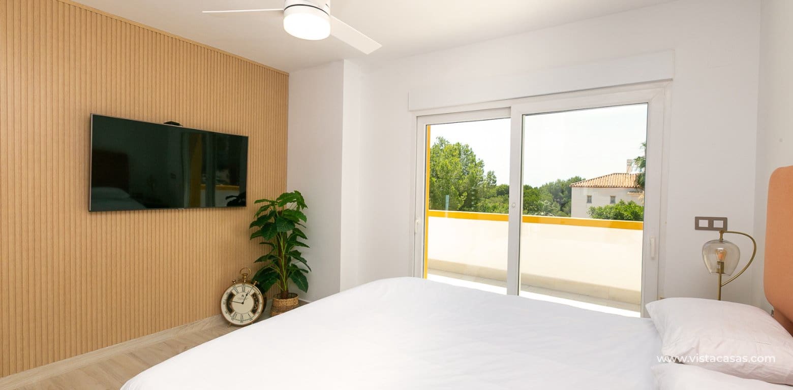 3 Zimmer Villa zu verkaufen in Villamartin - 549.995 € (Ref: 9876869)