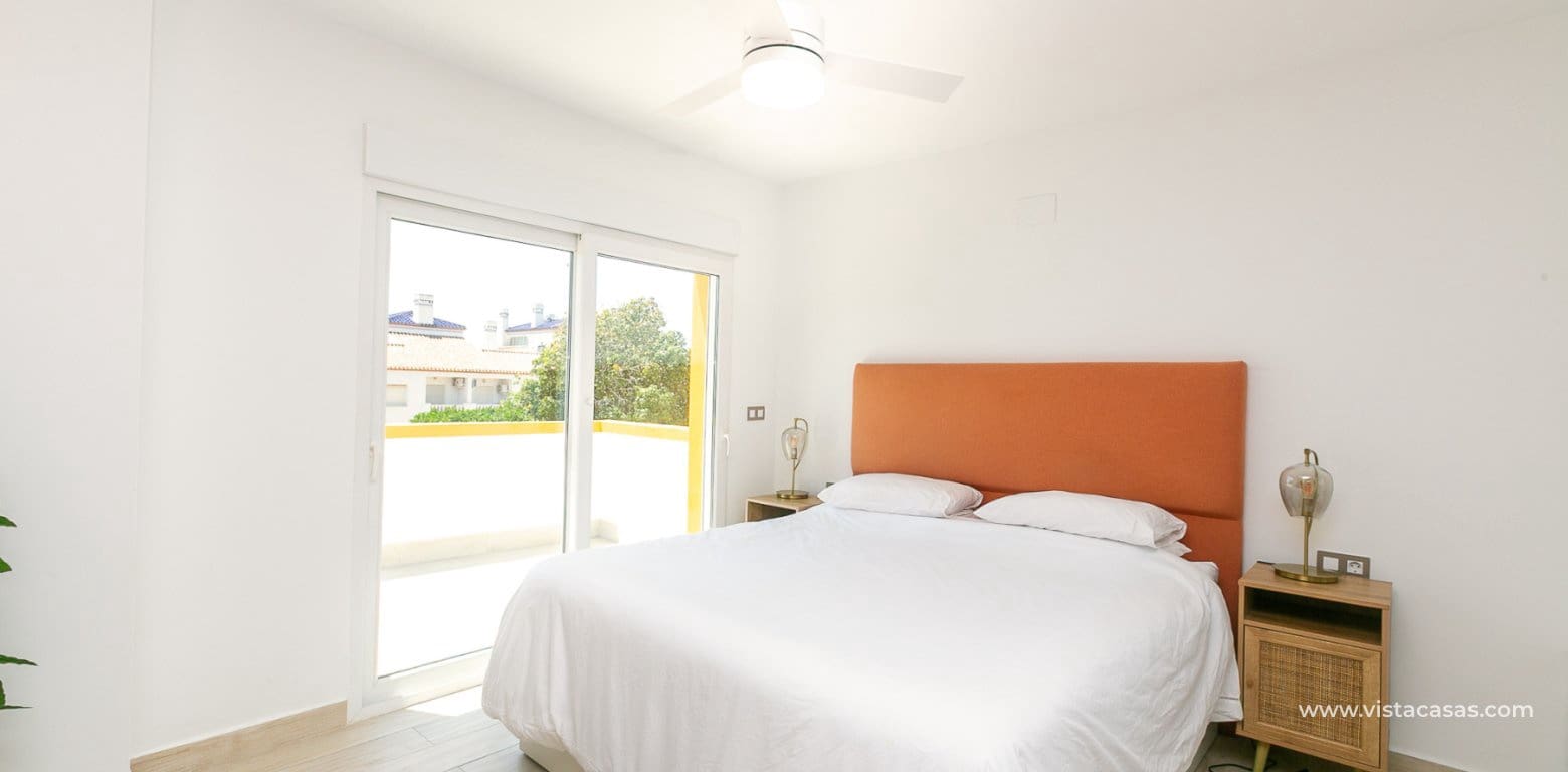 3 Zimmer Villa zu verkaufen in Villamartin - 549.995 € (Ref: 9876869)