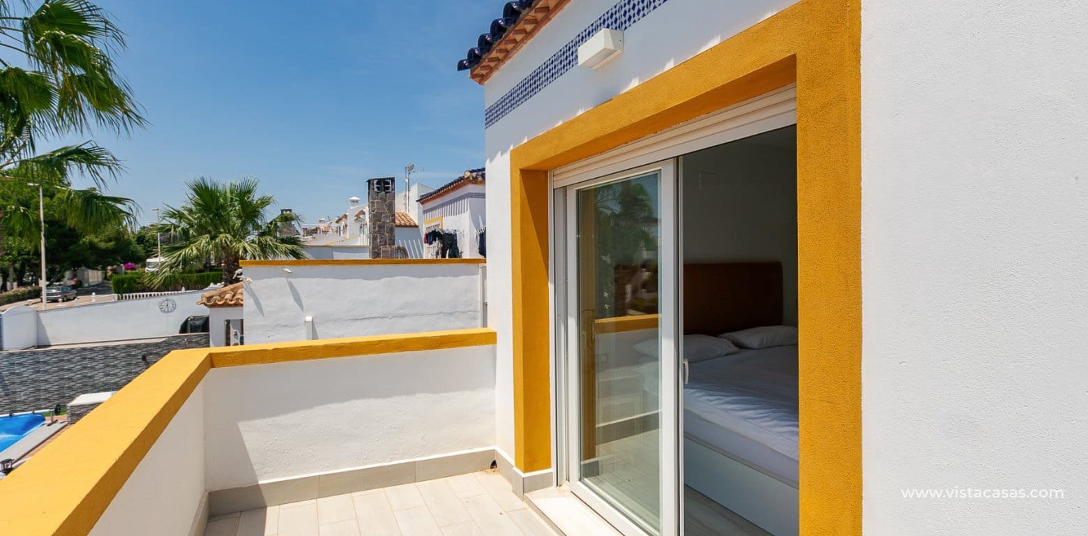 3 Zimmer Villa zu verkaufen in Villamartin - 549.995 € (Ref: 9876869)