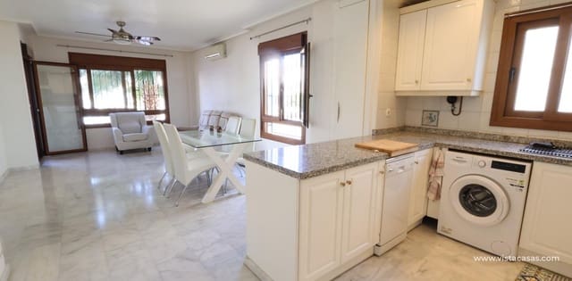 2 chambre Appartement à vendre à Villamartin, Orihuela - 195 000 € (Ref: 9888600)