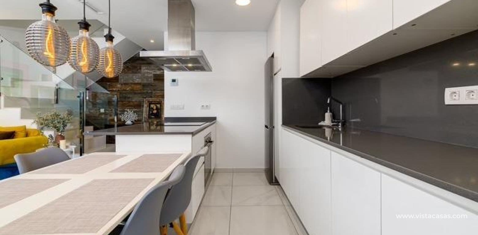 3 sypialnia Dom na sprzedaż w Villamartin - 325 000 € (Ref: 9888602)