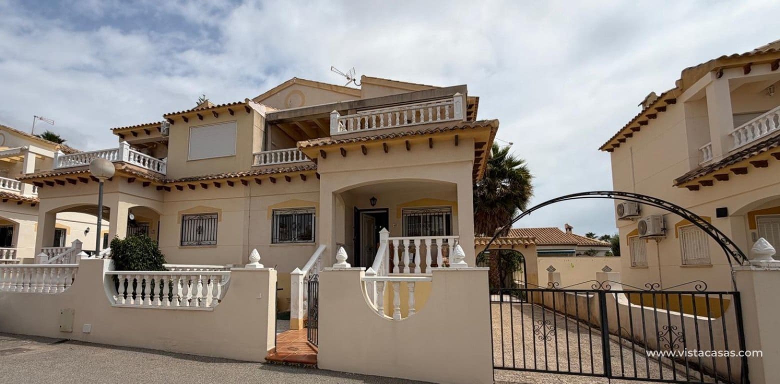 3 bedroom Villa for sale in Playa Flamenca - € 269,900 (Ref: 9888605)