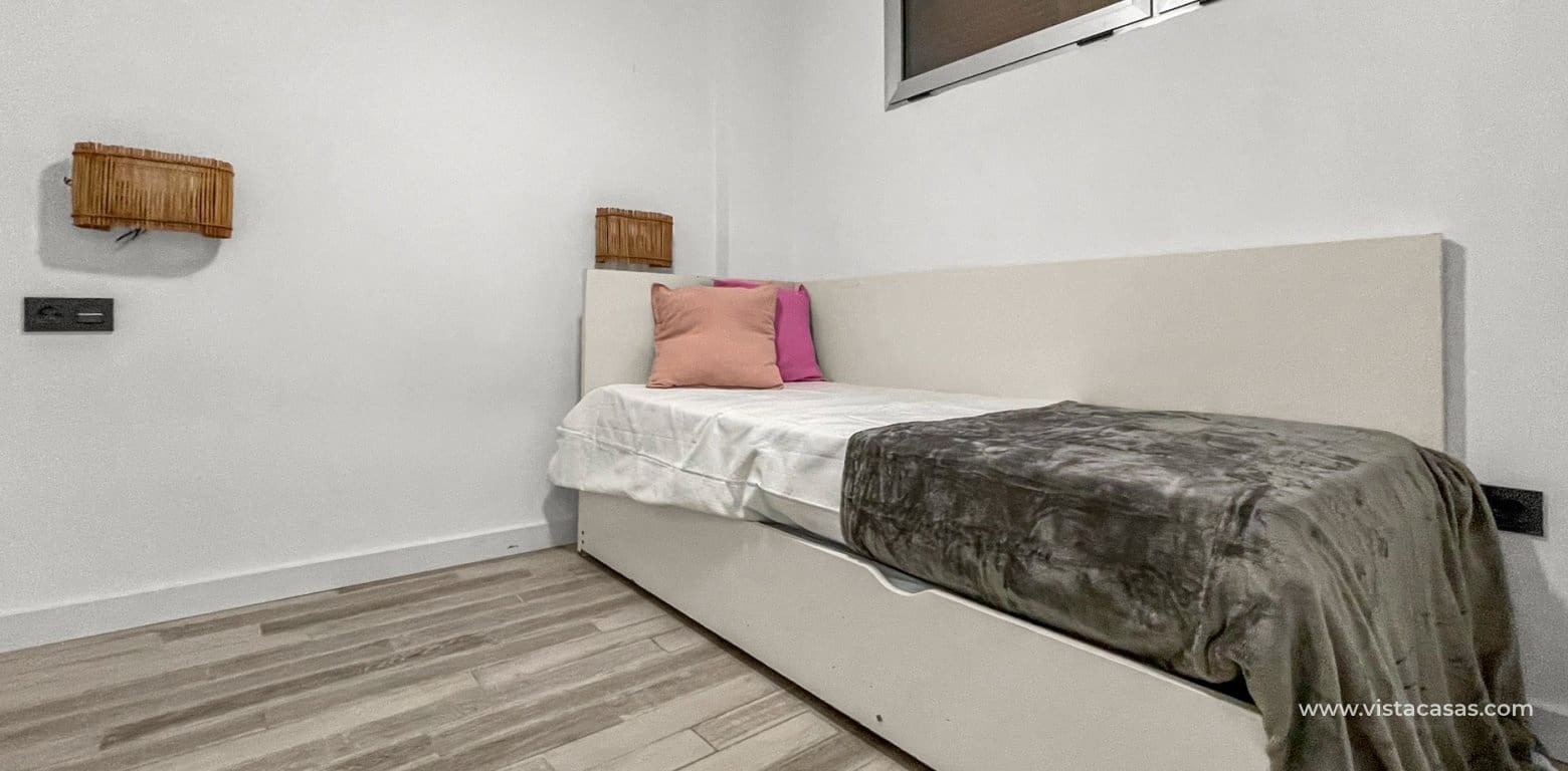 2 soverom Leilighet til salgs i Punta Prima - € 175 000 (Ref: 9890673)