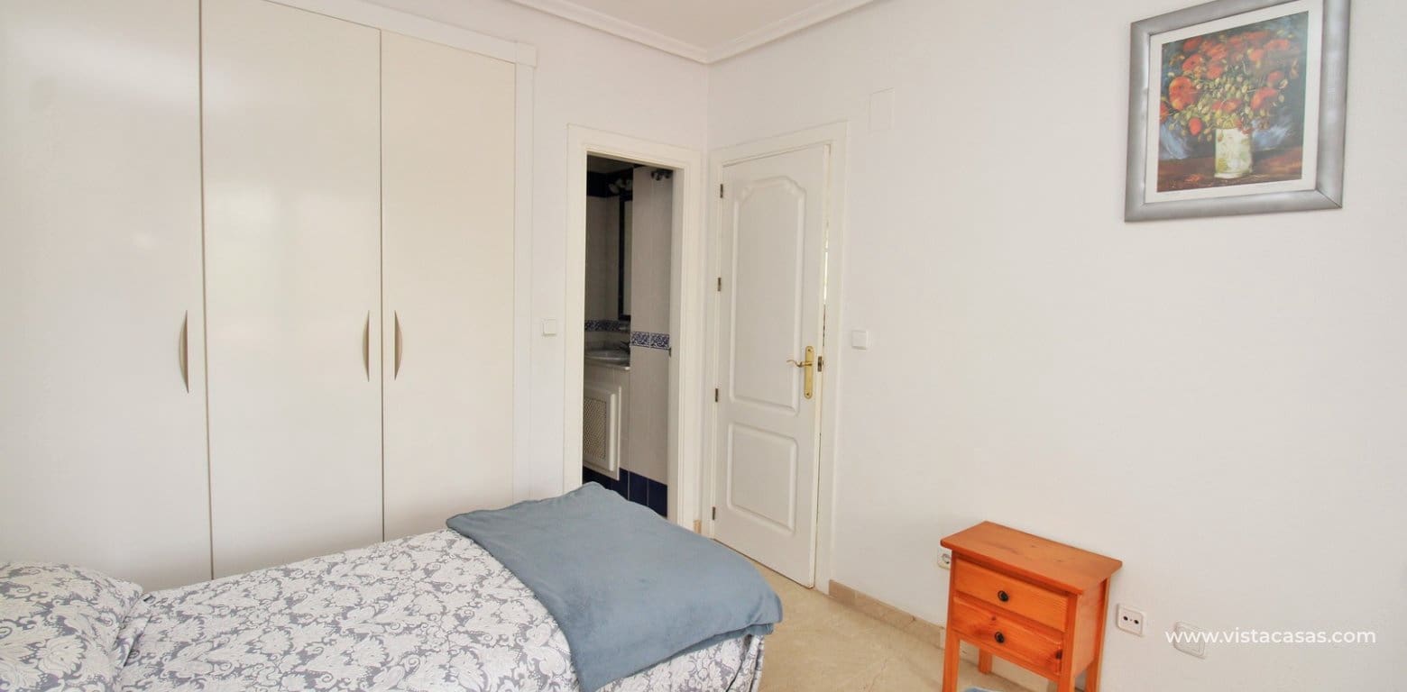 Apartamento de 2 habitaciones en Villamartin en venta con piscina - 169.900 € (Ref: 9890953)