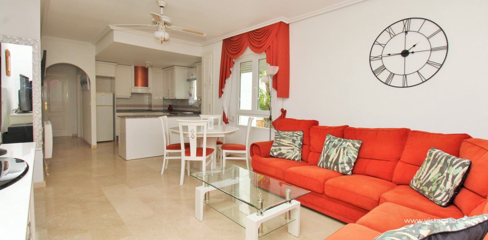 Apartamento de 2 habitaciones en Villamartin en venta con piscina - 169.900 € (Ref: 9890953)