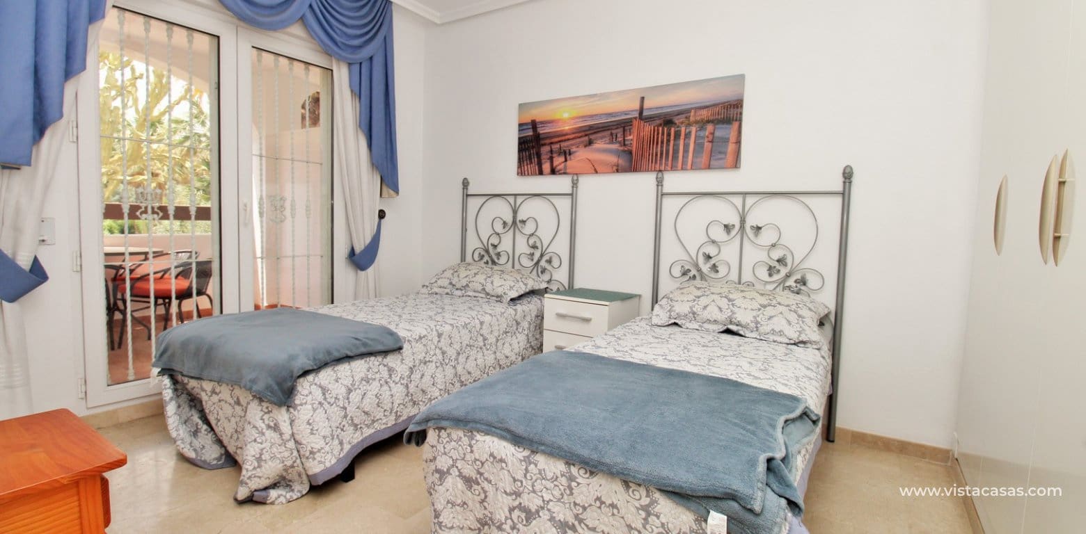 Apartamento de 2 habitaciones en Villamartin en venta con piscina - 169.900 € (Ref: 9890953)