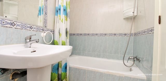 1 slaapkamer Bungalow te koop in Villamartin, Orihuela - € 109.000 (Ref: 9890954)