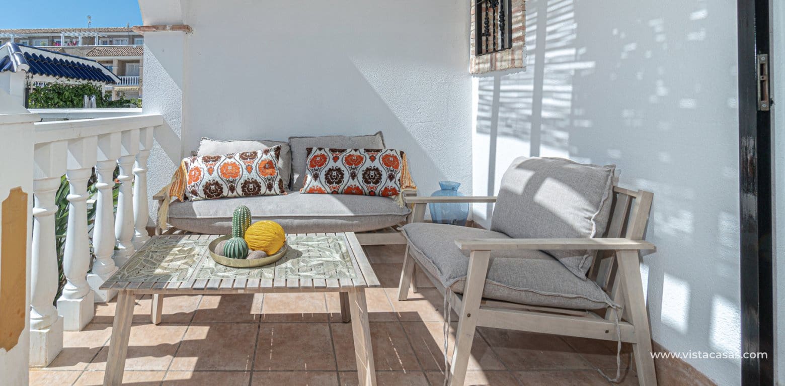 Casa de 3 habitaciones en Playa Flamenca en venta - 245.000 € (Ref: 9892685)