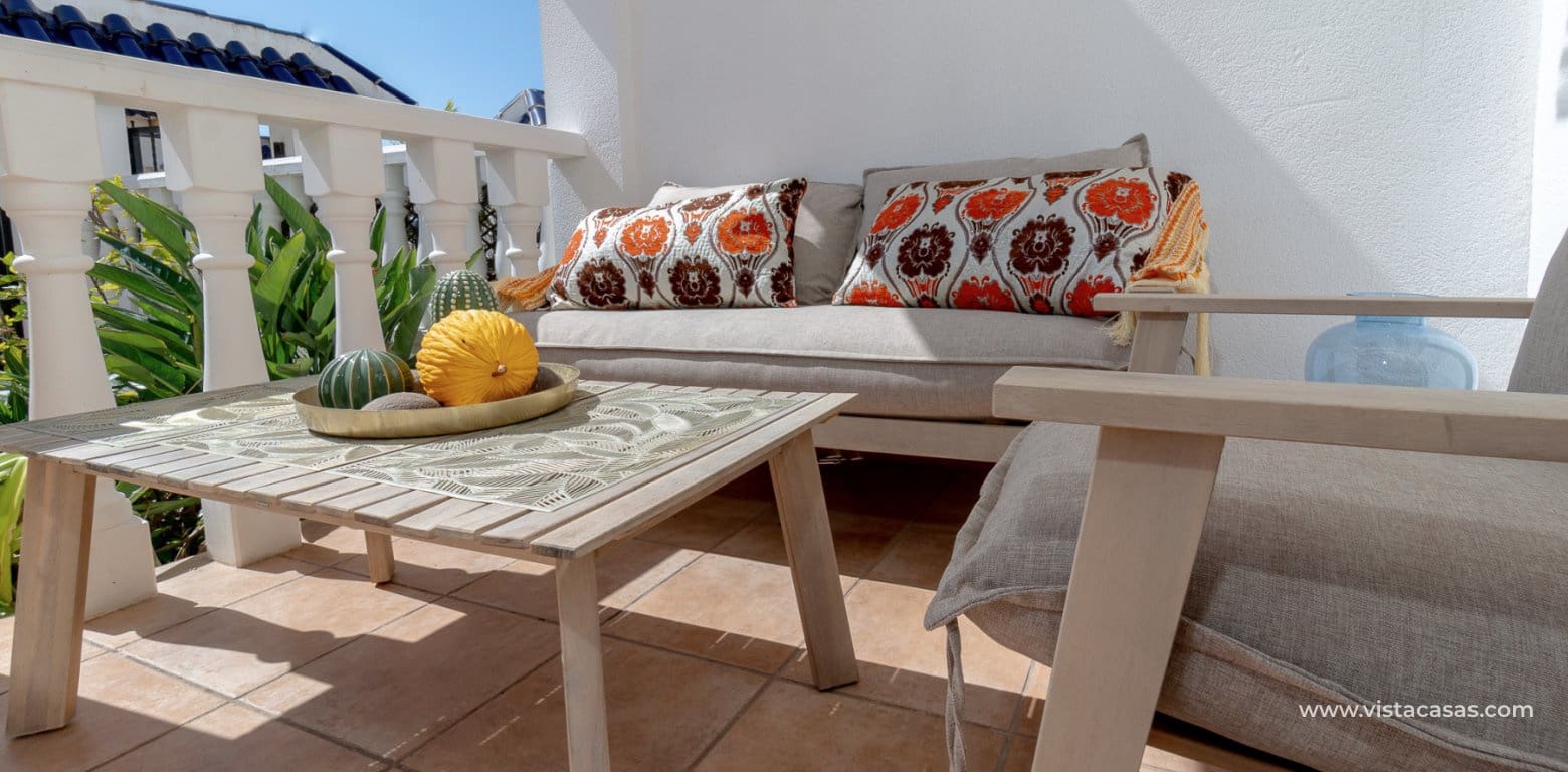 Casa de 3 habitaciones en Playa Flamenca en venta - 245.000 € (Ref: 9892685)