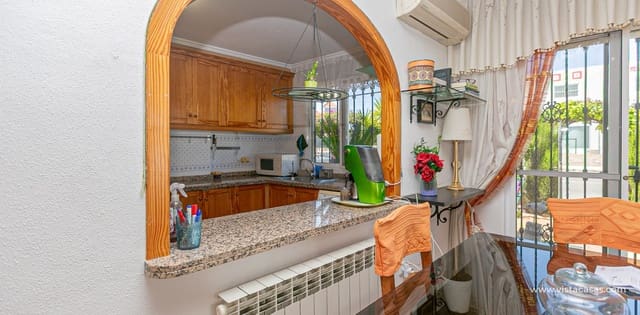 2 bedroom Villa for sale in La Zenia, Orihuela - € 295,000 (Ref: 9892686)