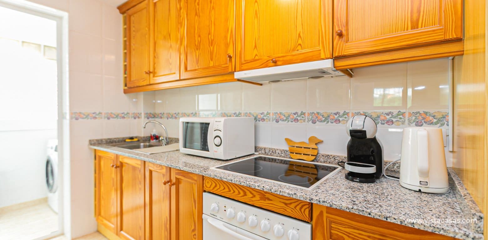 Casa de 2 habitaciones en Playa Flamenca en venta - 270.000 € (Ref: 9892688)