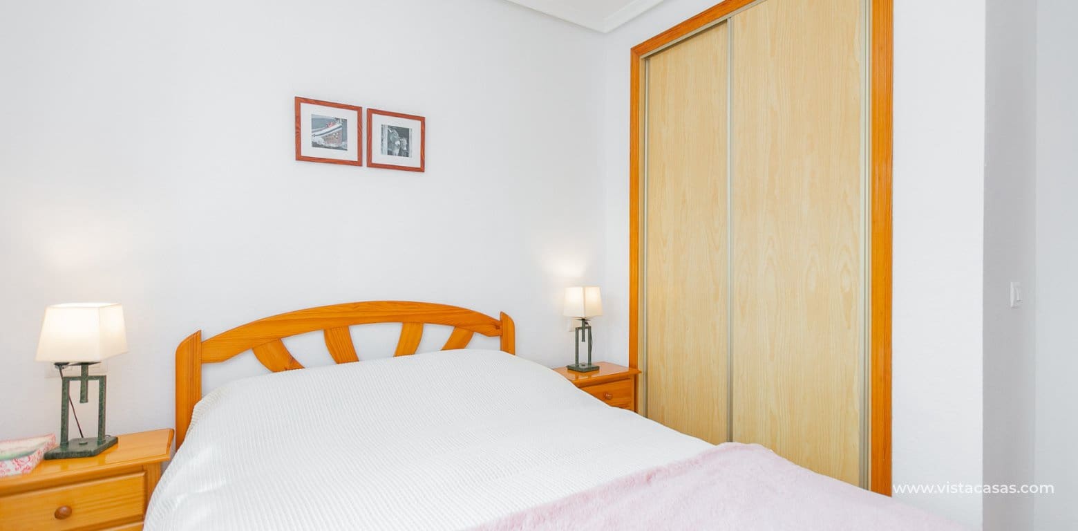 Casa de 2 habitaciones en Playa Flamenca en venta - 270.000 € (Ref: 9892688)