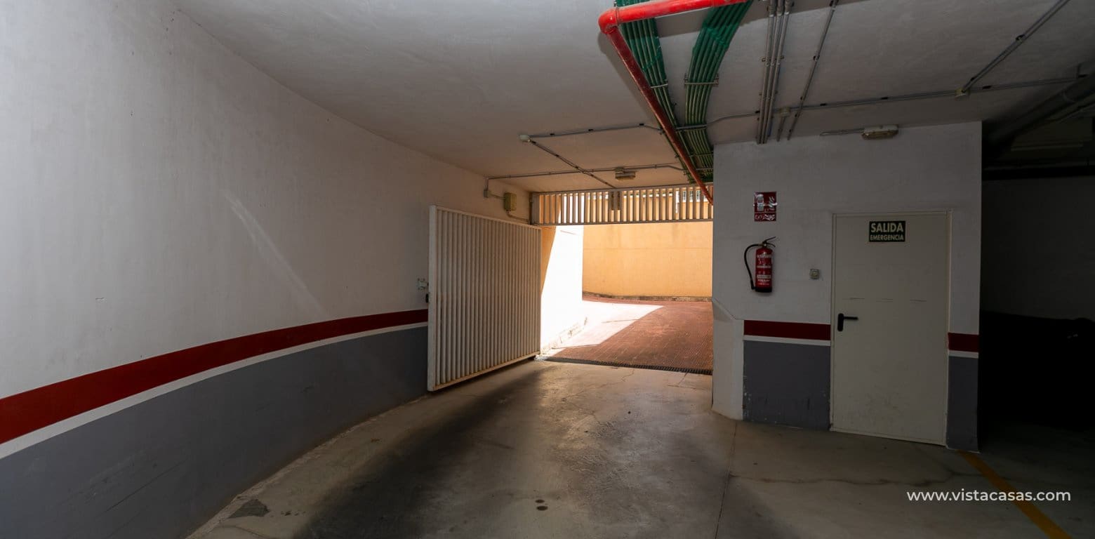 Casa de 2 habitaciones en Playa Flamenca en venta - 270.000 € (Ref: 9892688)