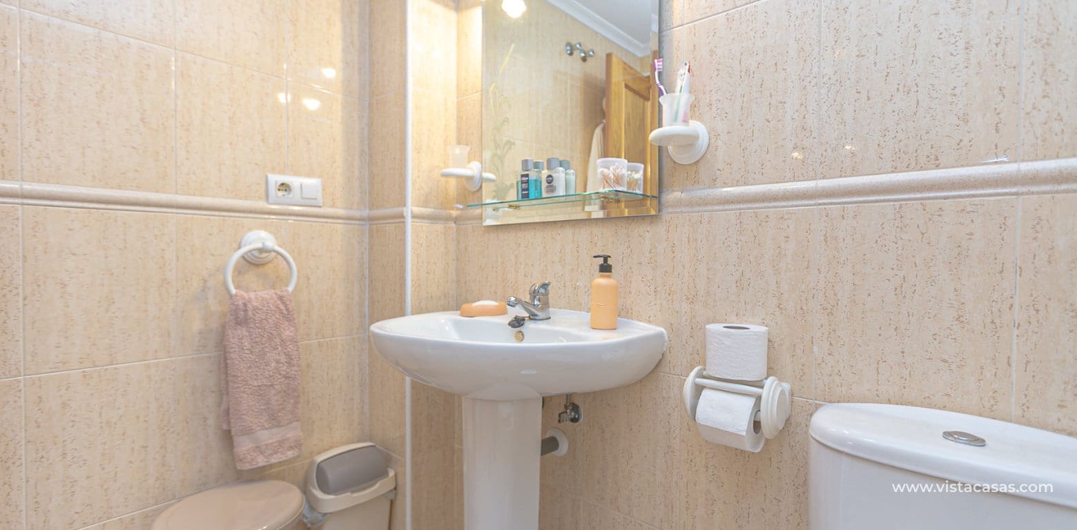 Casa de 2 habitaciones en Playa Flamenca en venta - 270.000 € (Ref: 9892688)