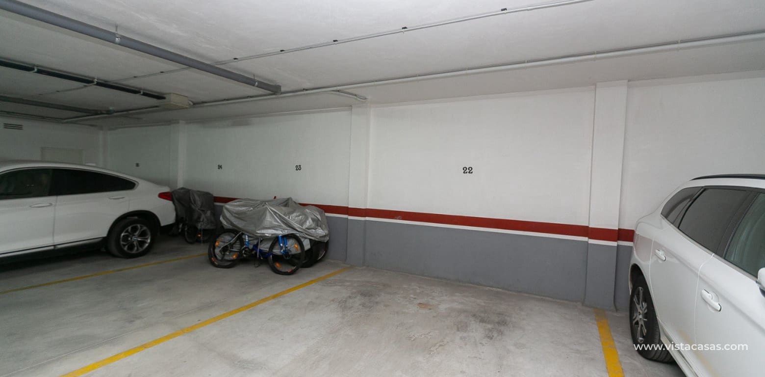 Casa de 2 habitaciones en Playa Flamenca en venta - 270.000 € (Ref: 9892688)