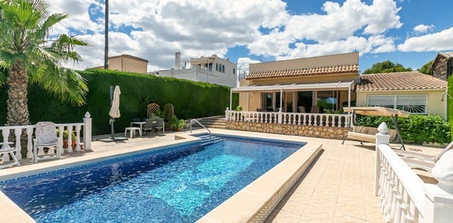 3 bedroom Villa for sale in Los Balcones - € 425,000 (Ref: 9892689)
