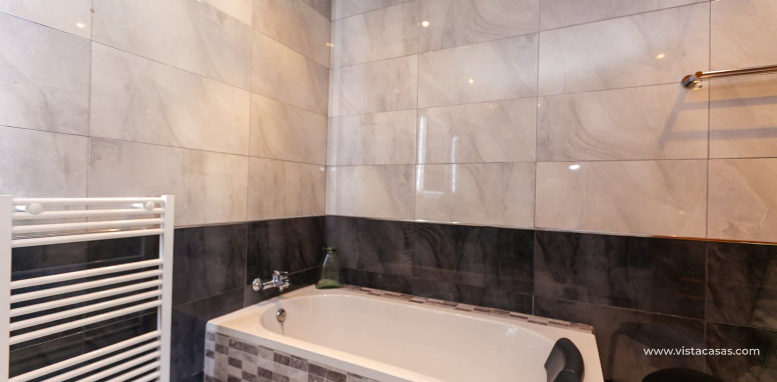 3 quarto Moradia para venda em Los Balcones - 425 000 € (Ref: 9892689)