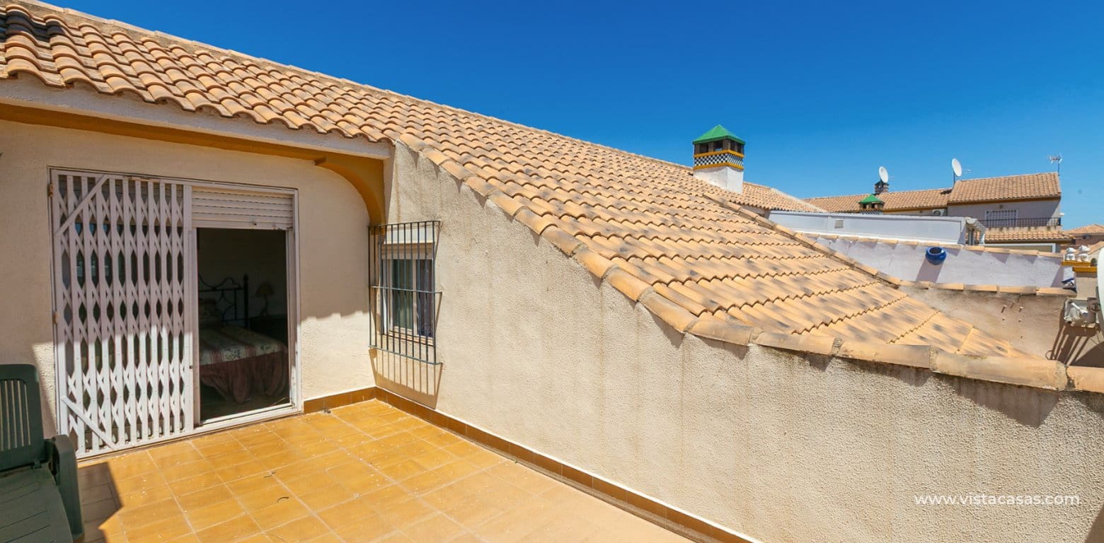 Casa de 2 habitaciones en La Zenia en venta - 235.000 € (Ref: 9892690)