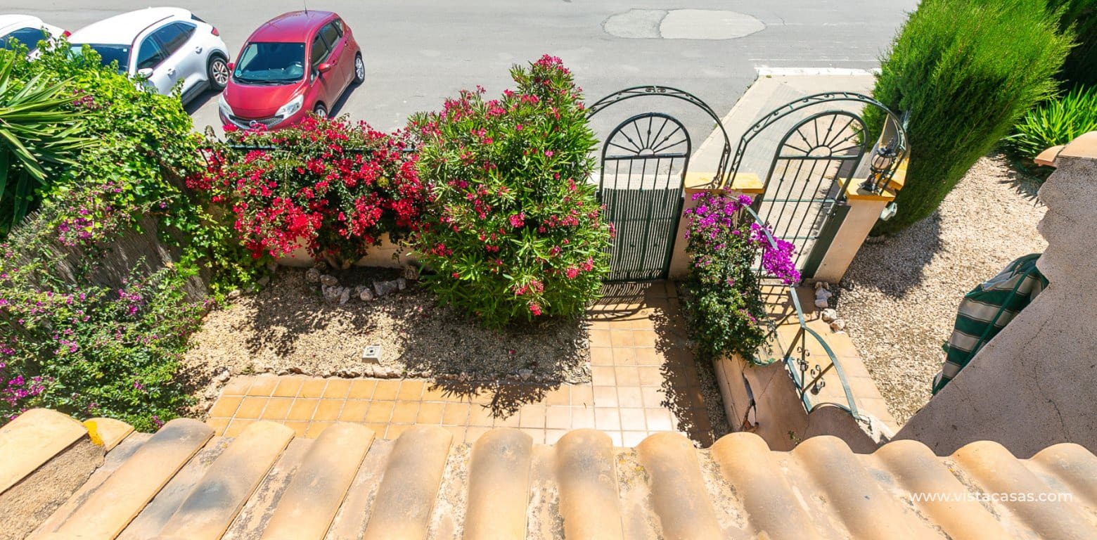 Casa de 2 habitaciones en La Zenia en venta - 235.000 € (Ref: 9892690)