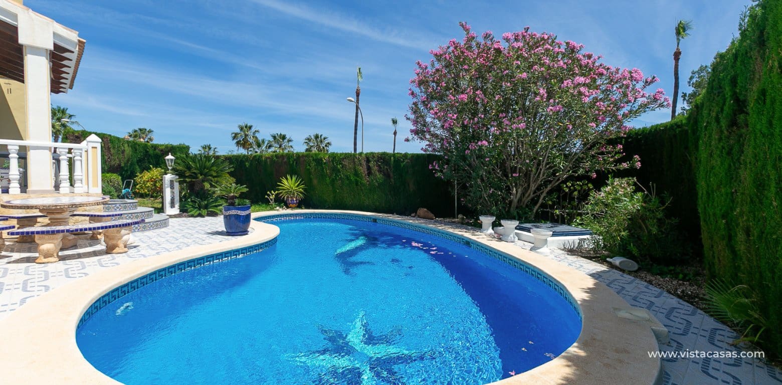 3 soverom Villa til salgs i Villamartin - € 530 000 (Ref: 9892691)