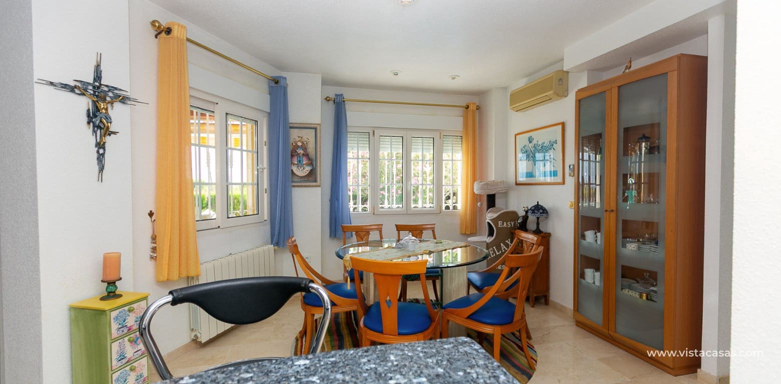 3 soverom Villa til salgs i Villamartin - € 530 000 (Ref: 9892691)