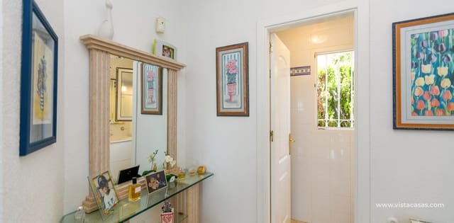 3 soverom Villa til salgs i Villamartin, Orihuela - € 530 000 (Ref: 9892691)