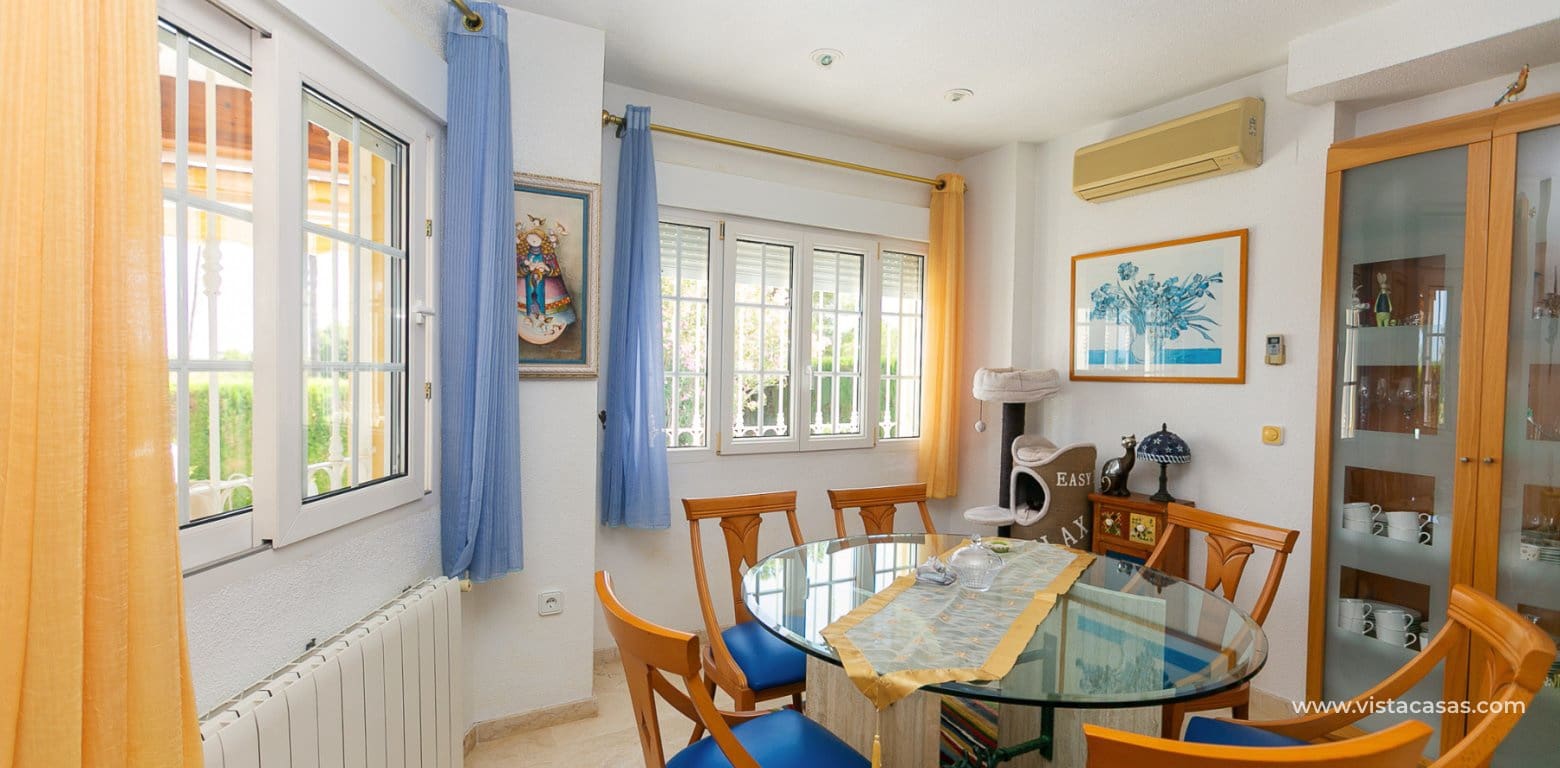 3 soverom Villa til salgs i Villamartin - € 530 000 (Ref: 9892691)