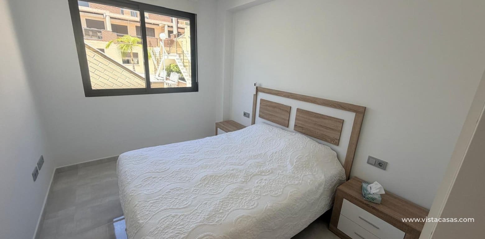 3 makuuhuone Huoneisto myytävänä paikassa Cabo Roig - 215 000 € (Ref: 9892693)