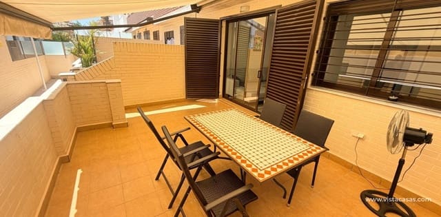 Apartamento de 3 habitaciones en Cabo Roig, Orihuela en venta - 215.000 € (Ref: 9892693)