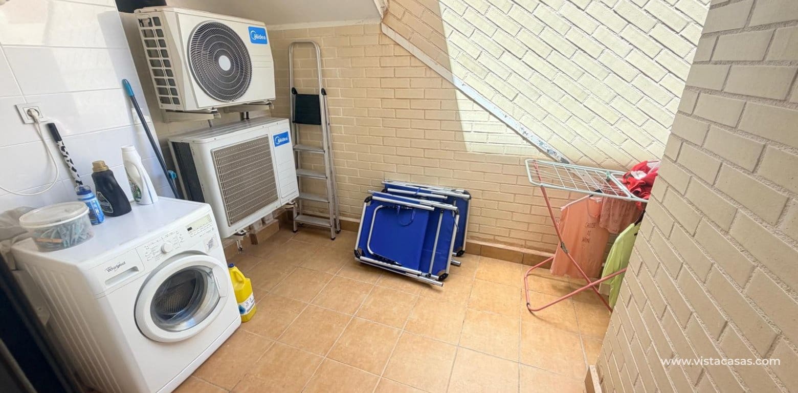 3 makuuhuone Huoneisto myytävänä paikassa Cabo Roig - 215 000 € (Ref: 9892693)