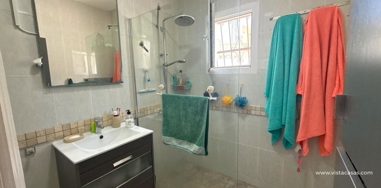 2 bedroom Bungalow for sale in Villamartin - € 209,950 (Ref: 9892695)