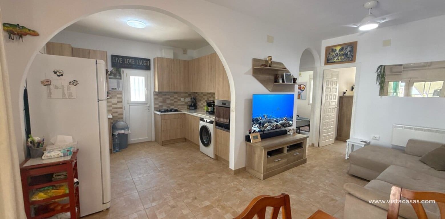 2 bedroom Bungalow for sale in Villamartin - € 209,950 (Ref: 9892695)