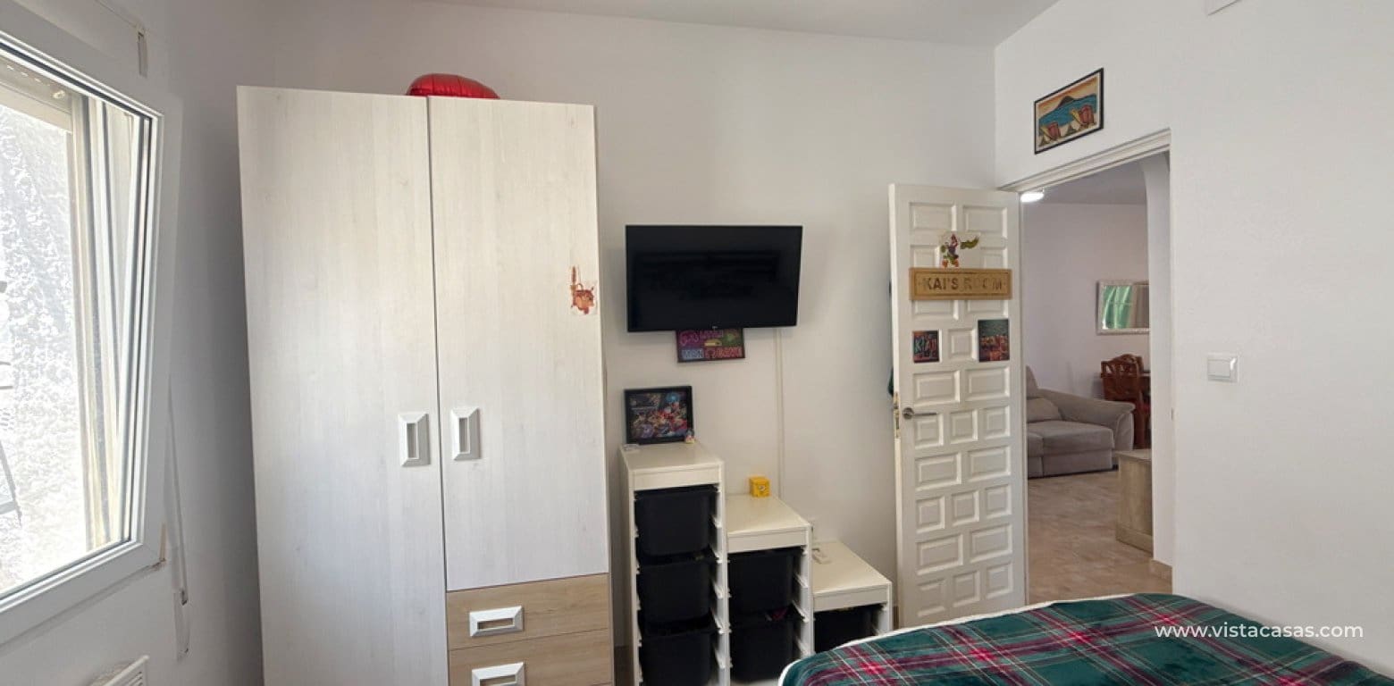 2 bedroom Bungalow for sale in Villamartin - € 209,950 (Ref: 9892695)