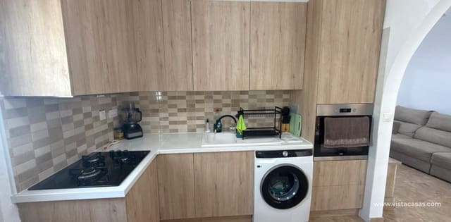 2 bedroom Bungalow for sale in Villamartin, Orihuela - € 209,950 (Ref: 9892695)