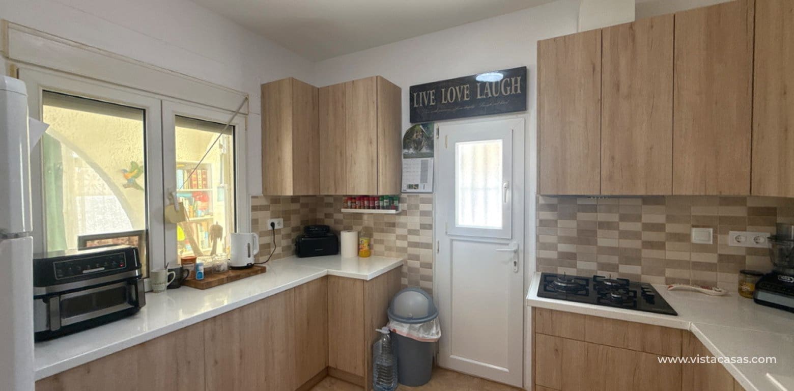 2 bedroom Bungalow for sale in Villamartin - € 209,950 (Ref: 9892695)