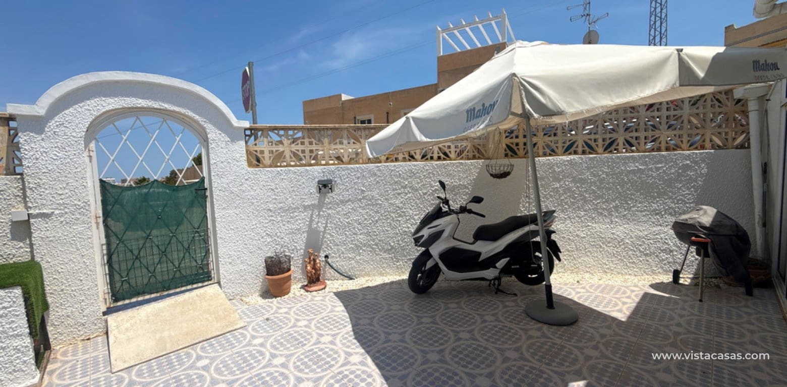 2 bedroom Bungalow for sale in Villamartin - € 209,950 (Ref: 9892695)