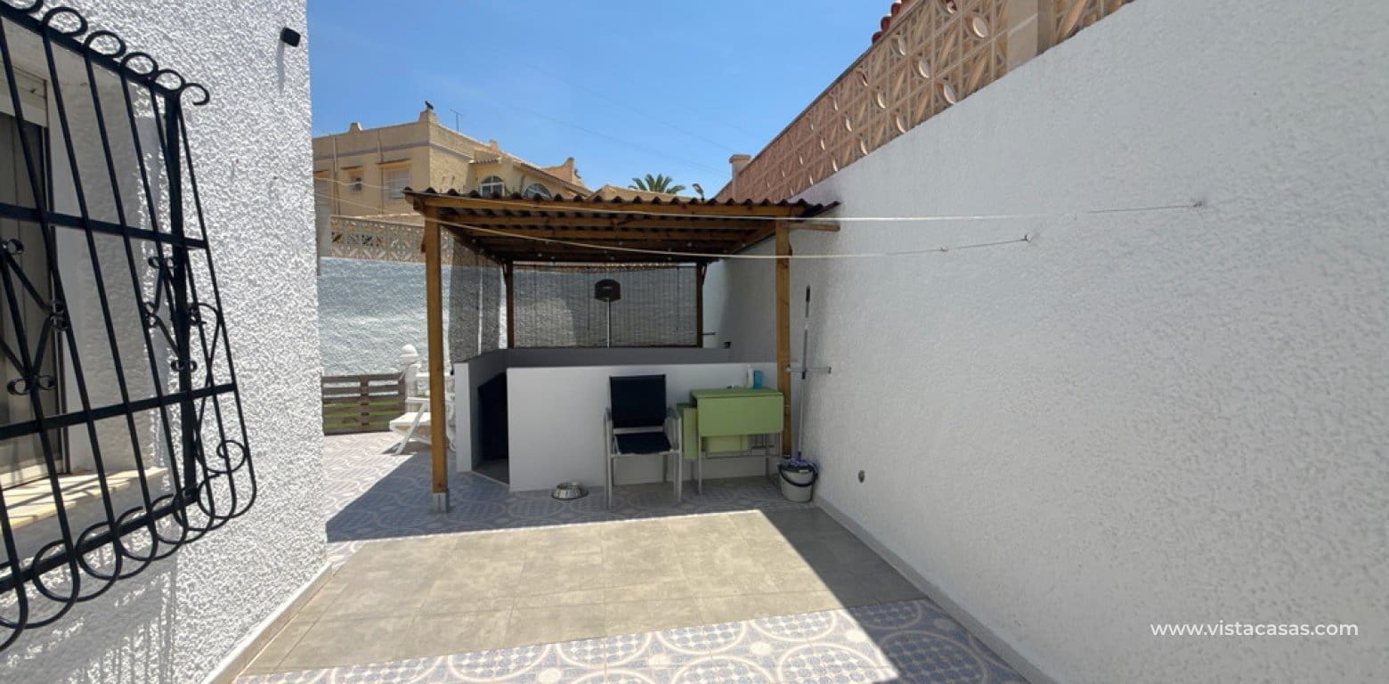 2 bedroom Bungalow for sale in Villamartin - € 209,950 (Ref: 9892695)