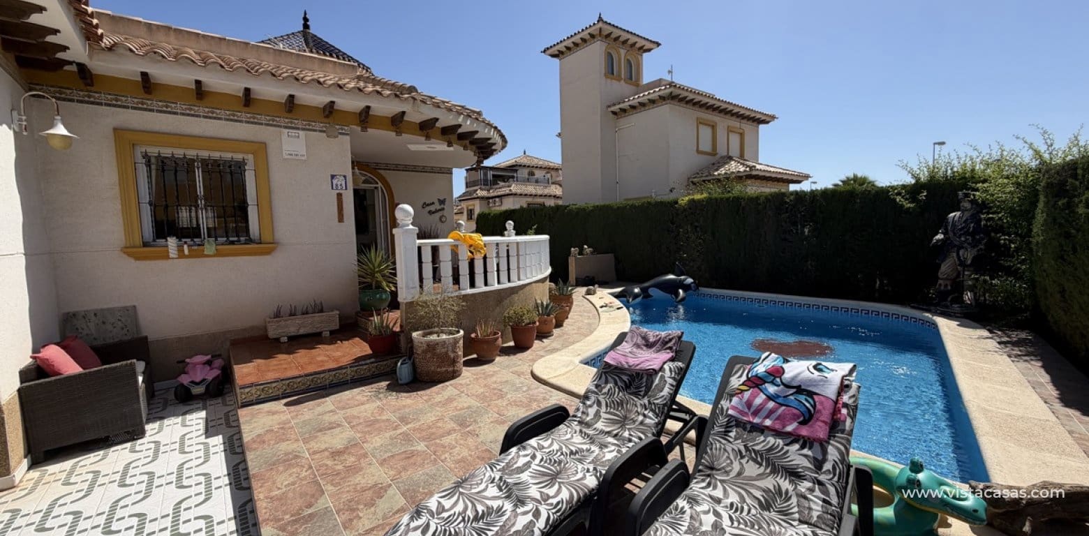 4 slaapkamer Villa te koop in Villamartin - € 399.995 (Ref: 9894887)