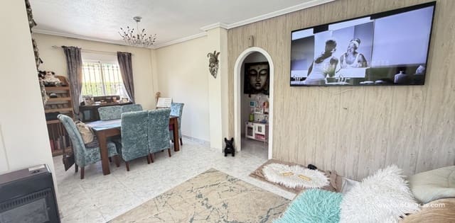4 slaapkamer Villa te koop in Villamartin, Orihuela - € 399.995 (Ref: 9894887)
