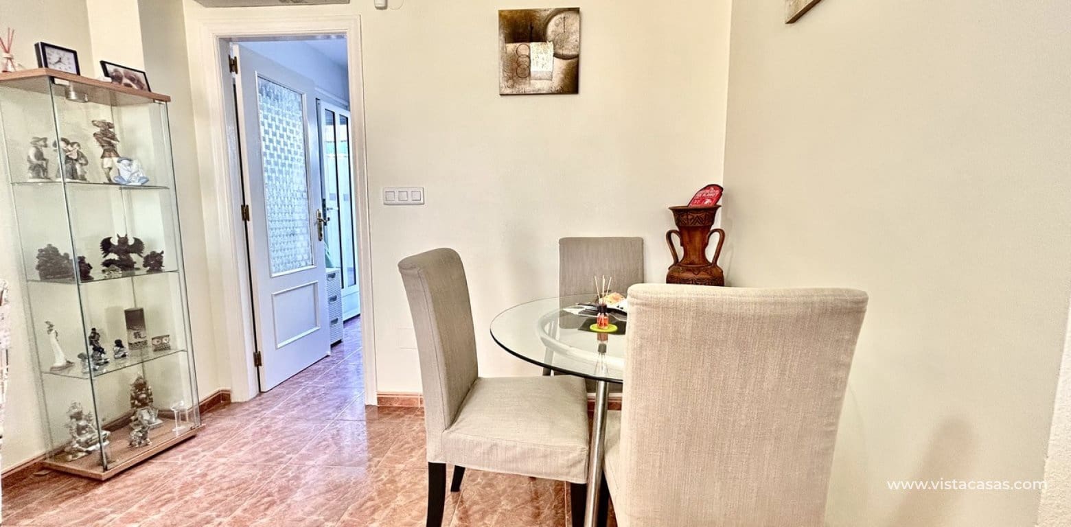 2 soveværelse Lejlighed til salg i La Zenia - € 190.900 (Ref: 9904943)