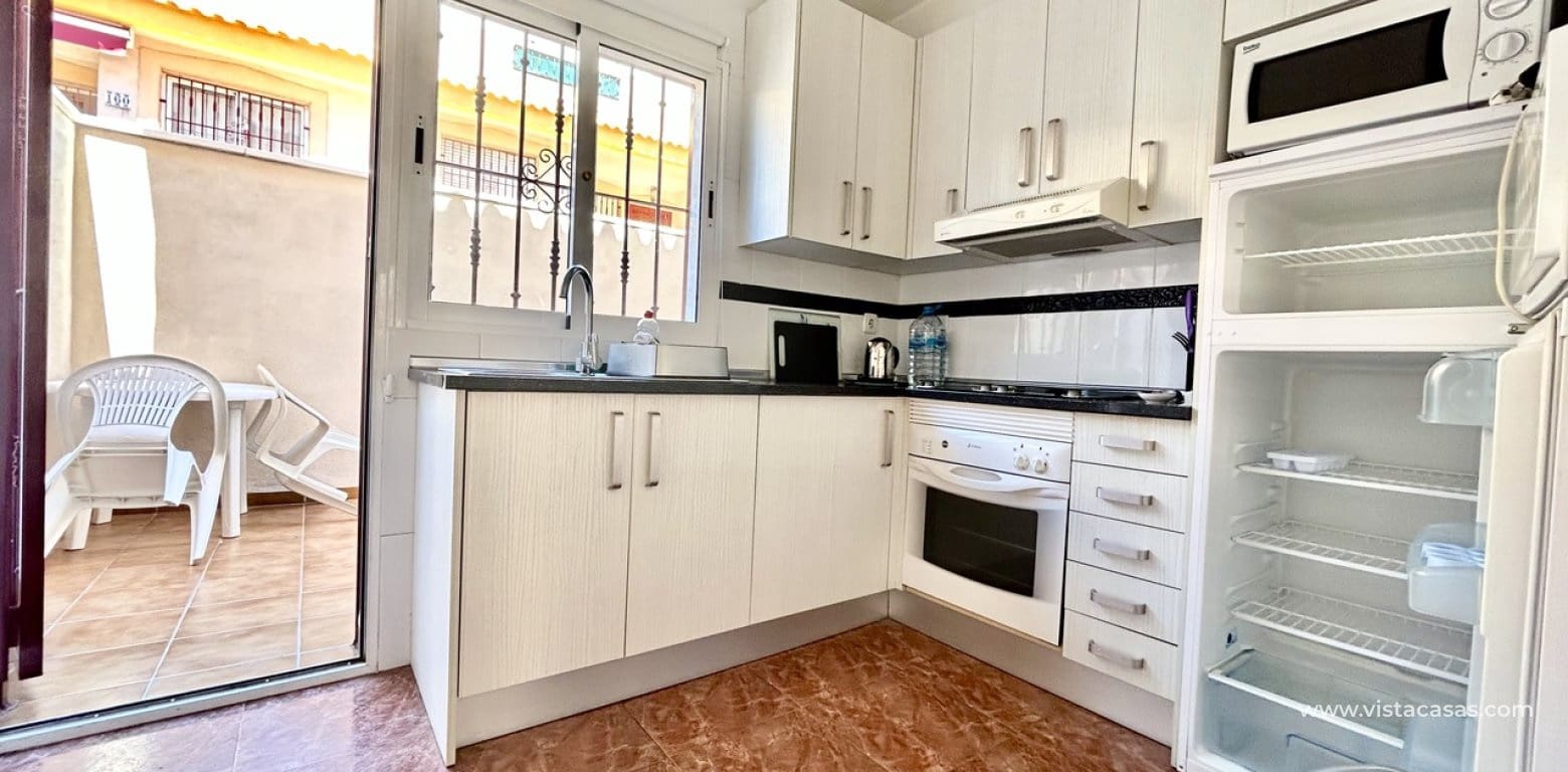 2 soveværelse Lejlighed til salg i La Zenia - € 190.900 (Ref: 9904943)