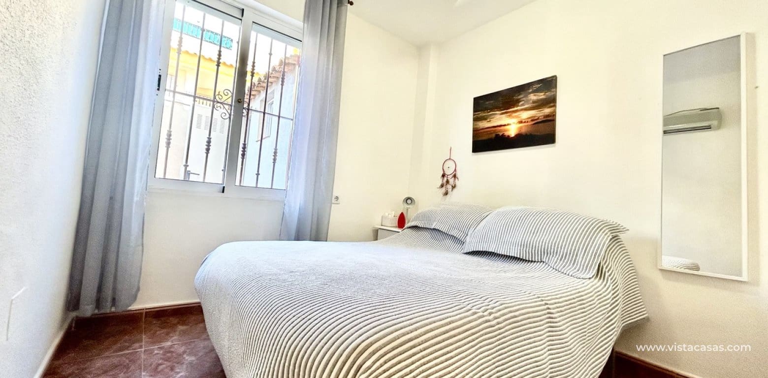 2 soveværelse Lejlighed til salg i La Zenia - € 190.900 (Ref: 9904943)