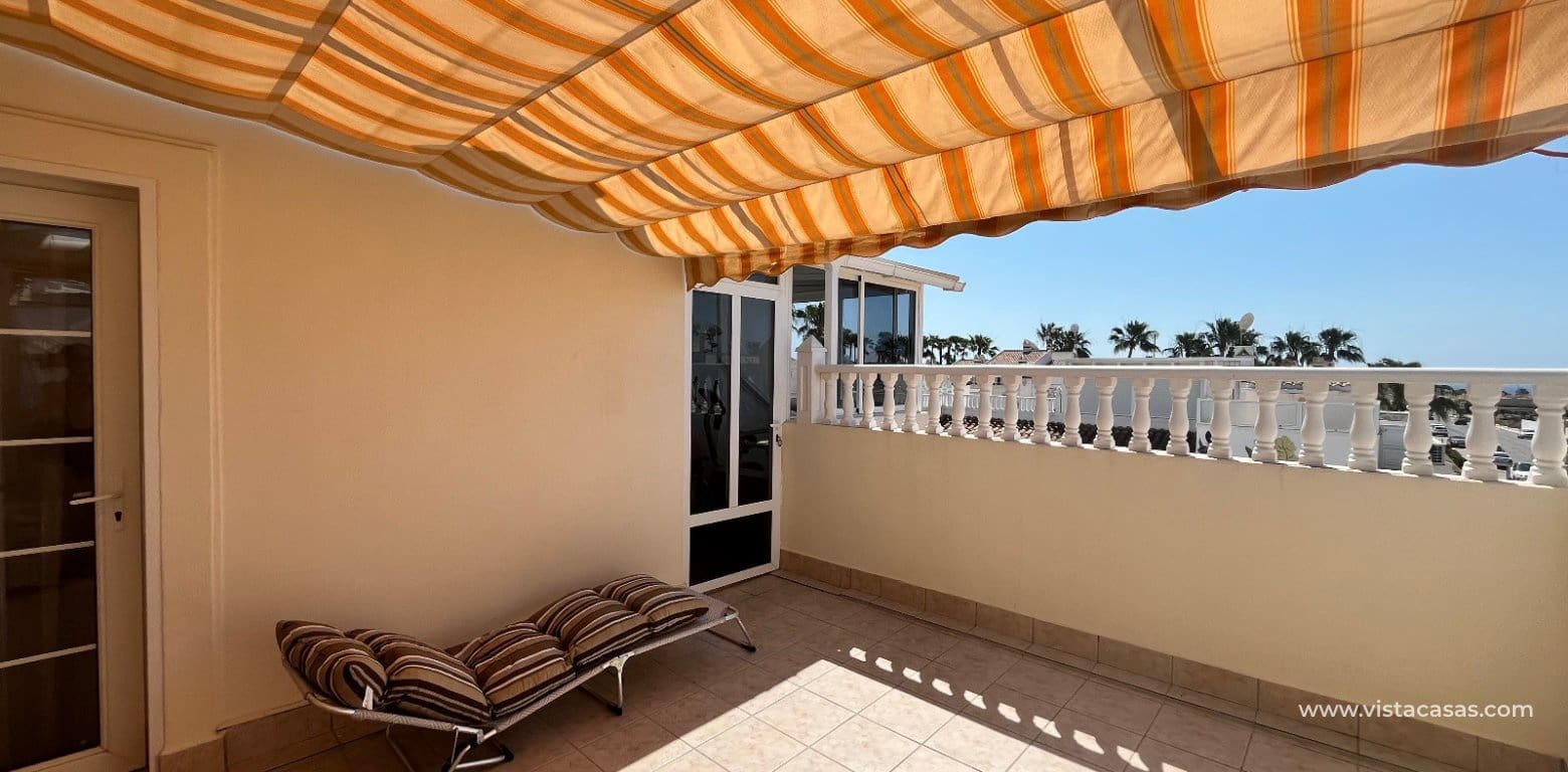 3 makuuhuone Omakotitalo myytävänä paikassa Playa Flamenca - 259 995 € (Ref: 9918617)